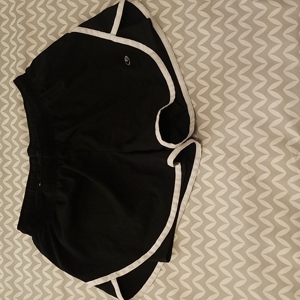 Champion Running Shorts - Picture 2 of 5